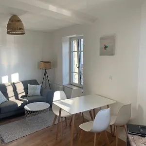 https://lamballe-plein-centre-superbe-appartement.inbrittany.com